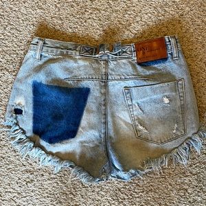 One teaspoon shorts